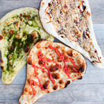 アッサムダイニングカフェ - 選べるナンは約２０種類！テイクアウトOK