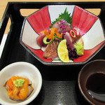 阿波座 なが友 - 3.造り:天然縞鰺(和歌山)/カツオ(島根)/のどぐろ焼き霜(対馬)/カマス焼き霜(長崎) 昆布森産ウニとアオリイカ