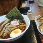 麺屋 小六 - ラーメンと餃子