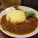 SPICY CURRY 魯珈 - 限定カレー エチオピア風ポークカレー(激辛)のライス大盛+るうろう煮玉子
