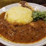 SPICY CURRY 魯珈 - 限定カレー エチオピア風ポークカレー(激辛)のライス大盛+るうろう煮玉子