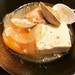 梅田韓国料理と二色鍋 かん菜 - お椀に取っていただきます。