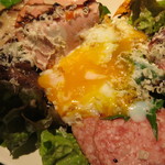 トラットリア クイント - 温泉玉子ものってます