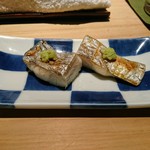 匠 進吾 - おつまみで太刀魚の塩焼き