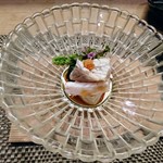 すし処 みや古分店 - 河豚の身に鴨頭葱、薬味は紅葉おろしと穂紫蘇