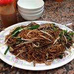 永合成馳名煲仔飯 - 肉絲炒麵