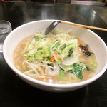 亀や - 野菜ラーメン　塩味　