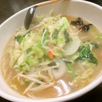 亀や - 野菜ラーメン　塩味　アップ