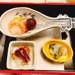 出雲・玉造温泉 佳翠苑 皆美 - 前菜 　味覚盛り込み 　海老、くり、かも 　カラスミ、イカなど