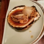 まねき屋 - ホタテ貝焼き 500円