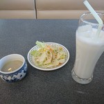 パスパティ - ラッシー＋サラダ＋サービススープ！