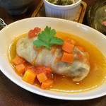 ジャム cafe 可鈴 - メインのロールキャベツ。スープも旨味たっぷりで美味しいです。