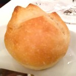 ラ・トゥーエル - パン