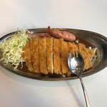 CURRY ON - Bランチカレー(ウインナー＆チーズ) チキンカツトッピング