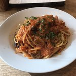 チキチキ＆タンタン - 色々魚介ときのこをトマトソースでじっくり煮込んだラグースパゲティ。
      税込850円。
      美味し。