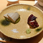 鮨 さいとう - あわびとたこの桜煮