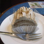 モリバコーヒー - 紅茶の森の切り株ロールケーキ