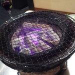 わらおうや - 年季の入った七輪