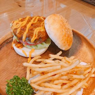 ドゥーワップダイナー 横須賀 E.M.クラブ_1