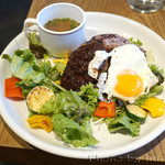 Cafe,Bar＆Deli by NODE UEHARA - ロコモコ