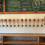 ベアード・ブルワリーガーデン修善寺 - タップが見事。