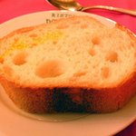 リストランテ ドンナロイヤ - パン