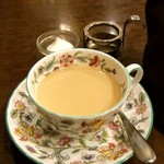 ティーサロンジークレフ - 旬の紅茶のロイヤルミルクティー♡
