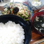 大蓮食堂 - レバニラ炒め定食
