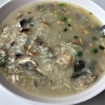 阿堂鹹粥 - 綜合鹹粥NT$110≒411円