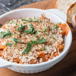 ル コントワ - トリッパと白インゲン豆のトマト煮込み