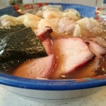 支那そば たんたん亭 - 