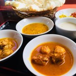 CHANDNI - ランチバイキング＆サラダバー。カレー３種類、ナン、ライス、サラダ、スープが食べ放題で1,000円程度とお得です。