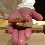 菊鮨 - ◆煮はまぐり（九十九里浜）・・絶妙の火入れですね。ツメもいい味わい。