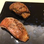 鮨 しょう - アナゴの握りとキンメの炙り握り