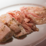 昇家 - 2017.12 グレンス（380円）膵臓、名物 塩ホル（380円）ギアラ、ミノサンド（380円）