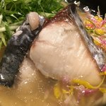 饗 くろ喜 - ふわふわのサワラ切り身