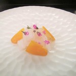 ②白海老とイカのからすみ