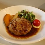 シロクマ食堂 - 黒豚１００％のハンバーグ（単品）