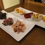 BAR クロクマ - 燻製おまかせ盛り