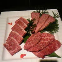 焼肉 べこ亭 たまプラーザ本店 - 