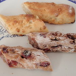 ベーカリー ブレッド ＆ グラス - 