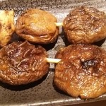 炭火焼鳥 天領 - 椎茸串 180円也