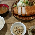 Tonkatsu Saku - 