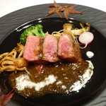 中国料理 北京 - 知多牛サーロインのステーキ～ポルチーニソースで～