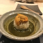 Sushi Teru - 鮑の小鍋の後に雲丹を…