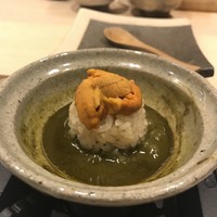 鮨 輝 - 鮑の小鍋の後に雲丹を…