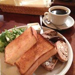 パーラー江古田 - トーストがよく写っているのでもう一枚♪20171208