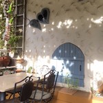 Cream Pot - テラス