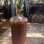 Cream Pot - テラス席