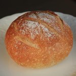 壱製パン所 - クリームチーズとアプリコットジャム